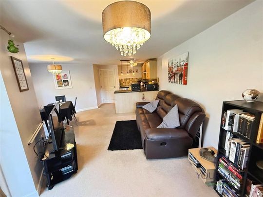 2 bedroom flat to rent - Photo 1