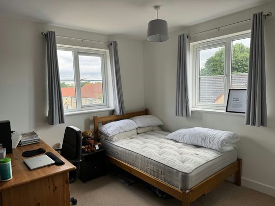Livery House, Stud Road, Barleythorpe, Oakham, LE15 - Photo 1