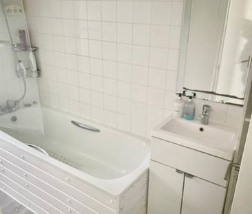Room in a Shared Flat, Fairview Road, SW16 - Photo 6