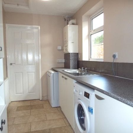Wisbech Road, Outwell. - Photo 1