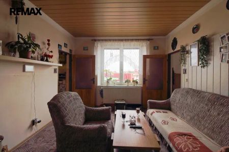 byt 2+ 1 k pronájmu, se zahradou - Photo 3