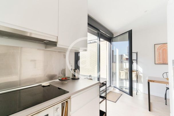 Dúplex de alquiler en Calle de Alejandro Villegas, Canillas - Photo 1