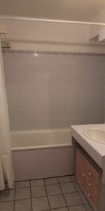 Studio Guyancourt 31 m² - Photo 3