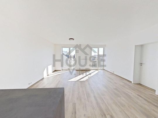 Pronájem bytu 2+kk 61 m2 - Fotografie 1