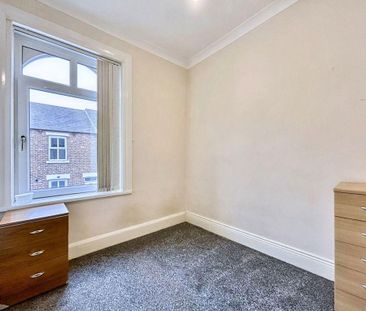 3 bed terraced house to rent in SR8 - Photo 5