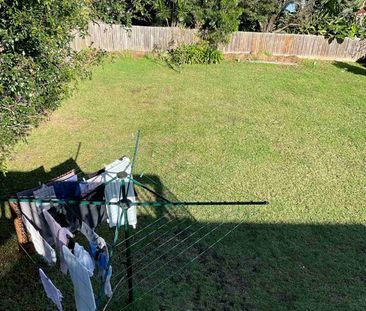 UPSTAIRS SECTION ONLY - Photo 3