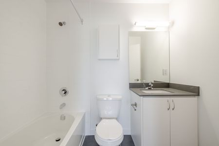 For Lease - 375 South Street Unit# 904, London East, Ontario - Photo 2