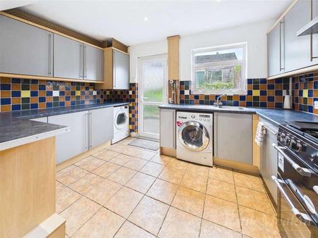 Headley Drive, Croydon, CR0 - Photo 4