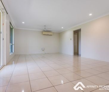 35 Sears Parade - Photo 3