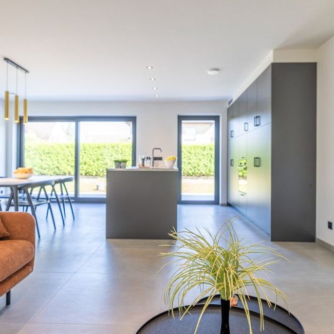 Woning te huur in Berlare voor € 1.500 met 3 slaapkamers - Photo 1