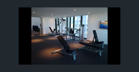 Fully Furnished 3 Bedrooms Apartment with Great Views - Victoria One - Photo 2