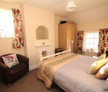 3 bedroom detached house to rent - Photo 2