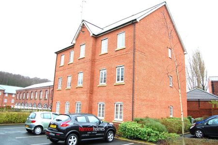 Mill Court Drive Radcliffe Manchester Lancashire - Photo 2