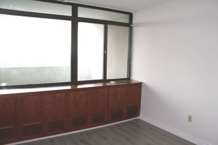 For Lease - 3300 Don Mills Road Unit# 2110, Toronto, Ontario - Photo 4