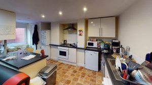 9 Talbot Avenue, Leeds, LS4 2PG - Photo 1