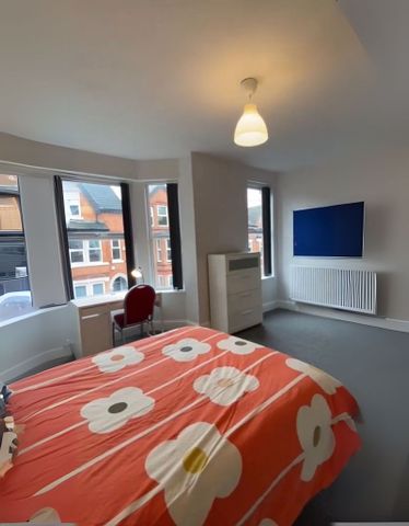 Derby Grove, Nottingham - Photo 2