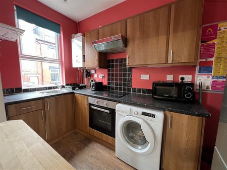 Thornville View, Hyde Park, LS6 1JP, Leeds - Photo 4