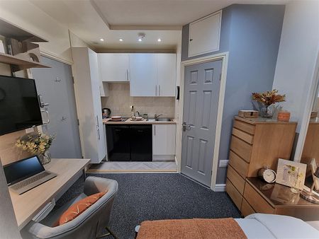 Rasen Lane - Studio for Jan 2026 - Photo 2