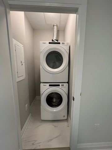 71 Wyndham Street South - Photo 3