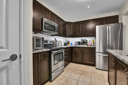 For Lease - 373 Sweetfern Crescent, Orleans - Cumberland and Area, Ontario - Photo 3