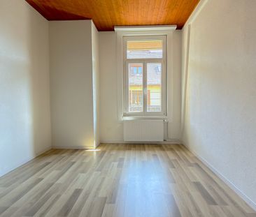 Rent a 2 ½ rooms apartment in Tavannes - Photo 1