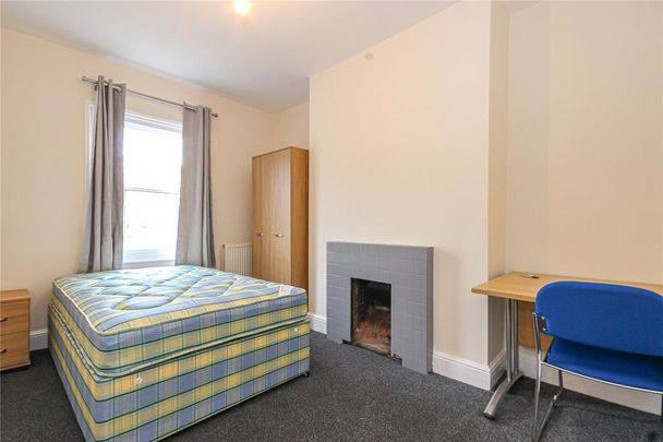 6 bedroom maisonette to rent - Photo 1