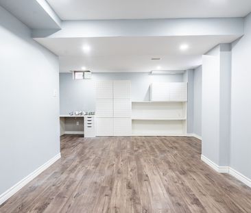 For Lease - 113 Echovalley Drive, Hamilton, Ontario - Photo 2