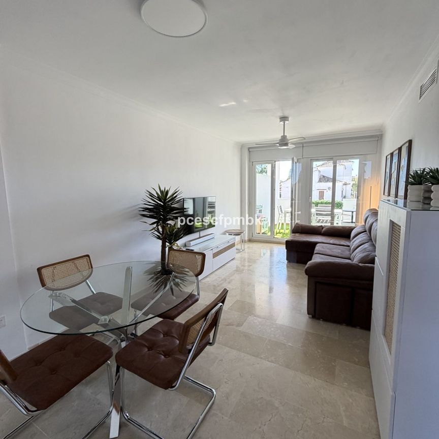 Middle Floor Apartment in Manilva - Photo 1