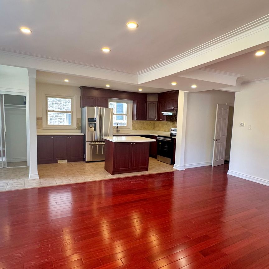 For Lease - 435 Cummer Avenue Unit# (1 Lvl), Toronto, Ontario - Photo 1