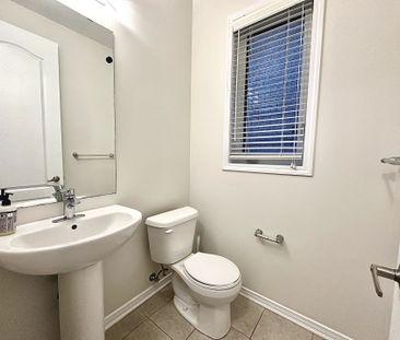 For Lease - 30 Sumac Drive, Haldimand, Ontario - Photo 1