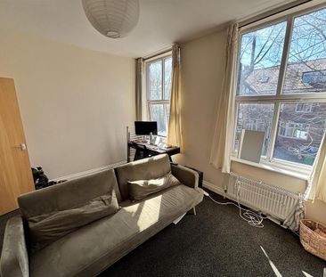 2 bedroom duplex to rent - Photo 2