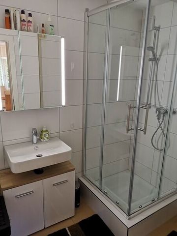 2-ROOM APARTMENT IN MERLISCHACHEN (SZ), FURNISHED, TEMPORARY - Photo 2