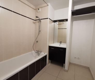 Location Appartement 3 pièces 58m² CHAMBERY 73000 - Photo 3