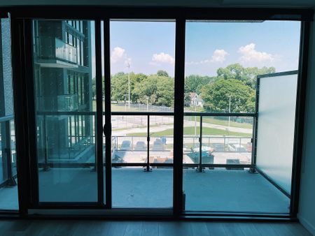 For Lease - 7 Smith Crescent Unit# 302, Toronto, Ontario - Photo 5