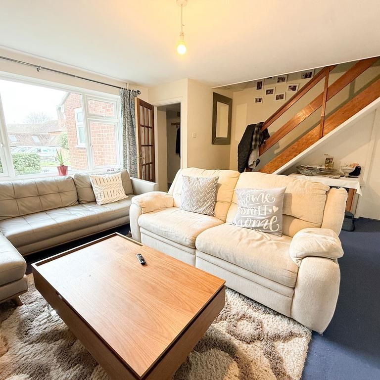 5 bedroom semi-detached house to rent - Photo 1