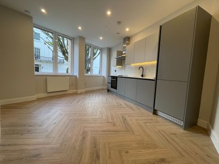 2 Bed Flat, Carlton Crescent, SO15 - Photo 5