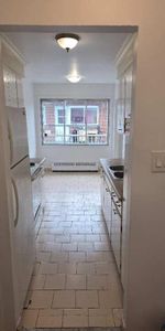 3 1/2 Renove Chauffage Eau Chaude Inclus - Photo 4