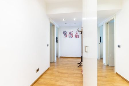 Via Giuseppe Govone, Milan, Lombardy 20155 - Photo 4