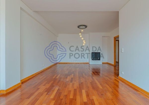 Apartamento T3 em Porto