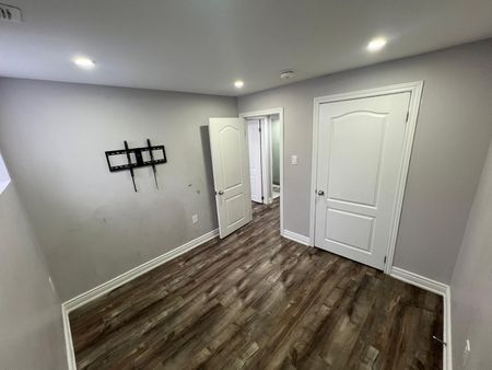 For Lease - 15 Tiger Crescent Unit# BSMT, Brampton, Ontario - Photo 2