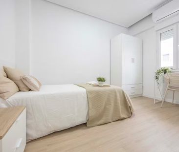 Carrer dEmili Baró, Valencia, Valencian Community 46020 - Photo 4