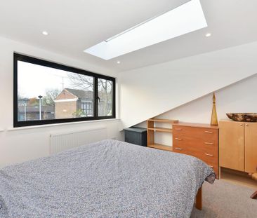 3 bedroom terraced house to rent - Photo 2