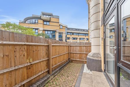 Studio to rent - Photo 5