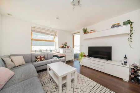 Lloyds Row, Clerkenwell, EC1R - Photo 2