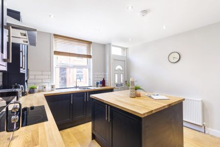 23 Welton Grove, Leeds, LS6 1ES - Photo 4