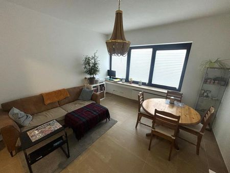 Hedendaags éénslaapkamerappartement in het centrum van Aalst - Foto 4