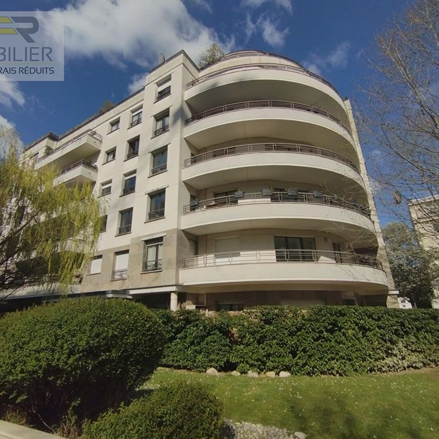 Appartement Courbevoie 6 pièce(s) 155 m2 - Photo 1