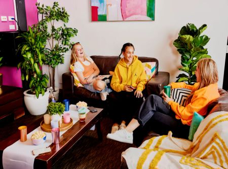 Twin Room in 6 Bed Apartment - Photo 2