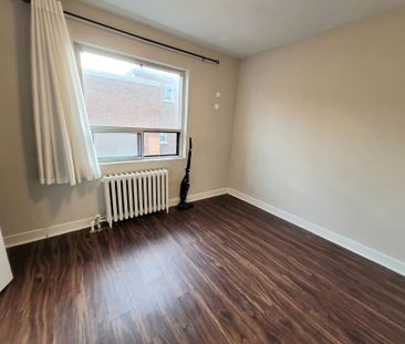 For Lease - 852 Broadview Avenue Unit# 306, Toronto, Ontario - Photo 2