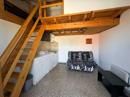 STUDIO AVEC TERRASSE - CENTRE VILLE, - Photo 2